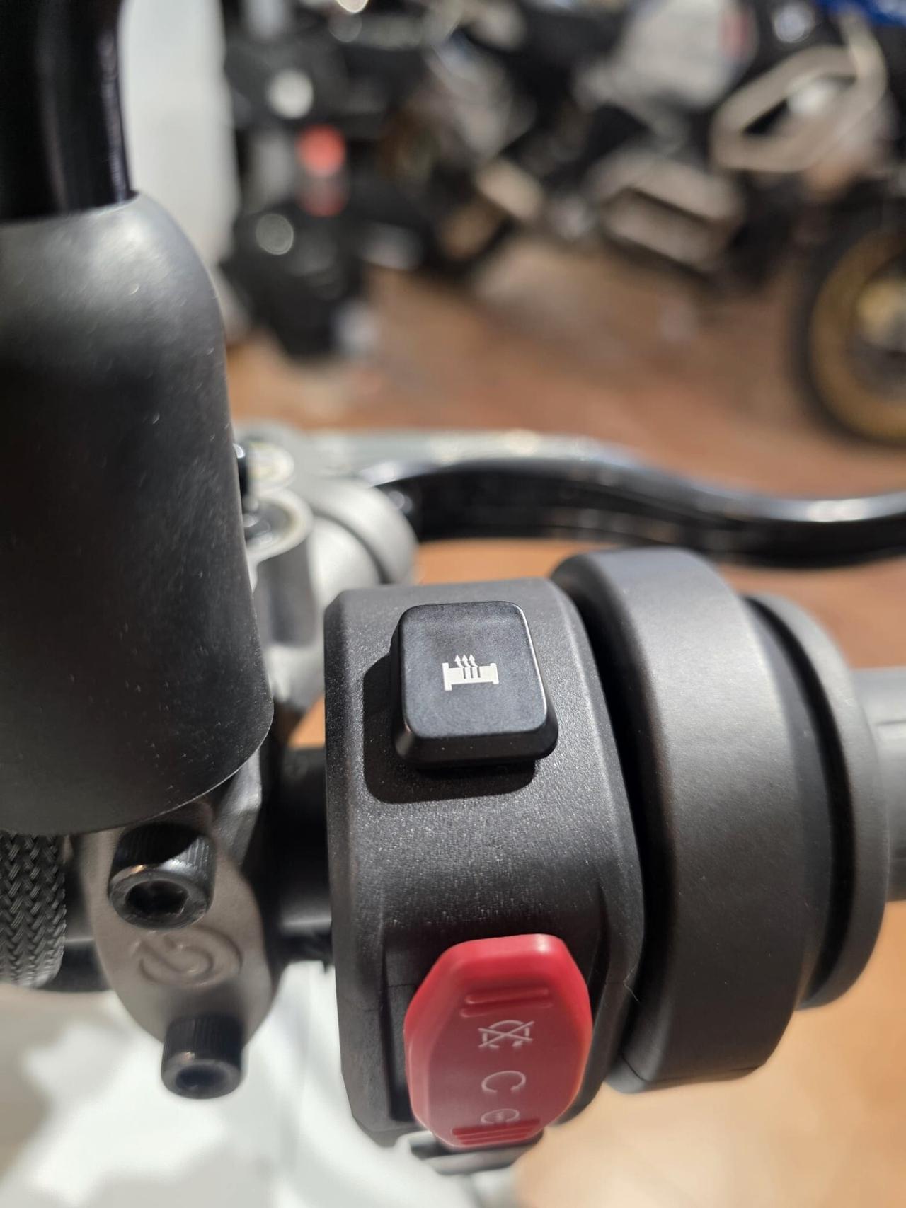 Moto Morini X-CAPE 1200