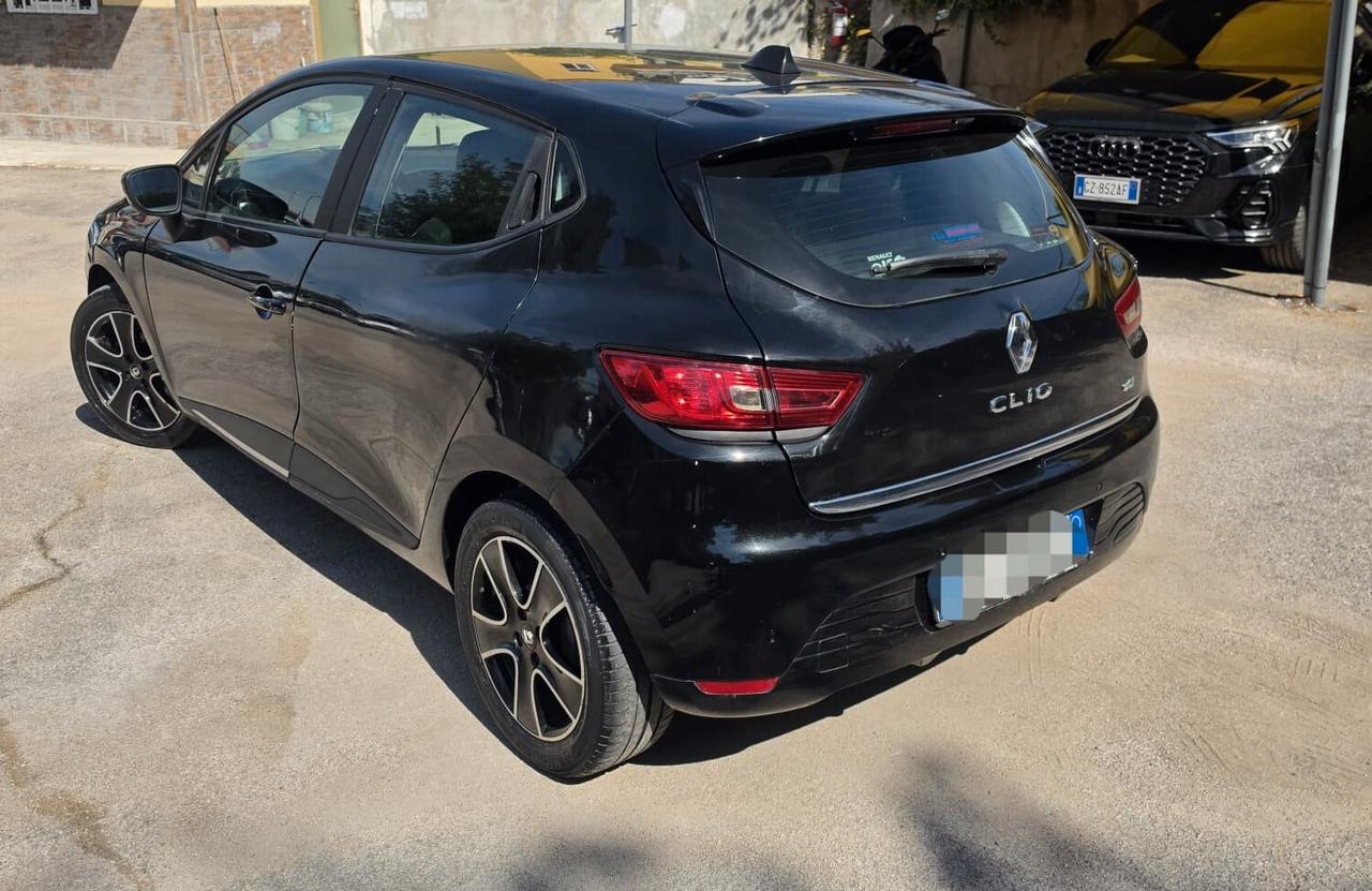 Renault Clio 1.5 dCi 8V 75CV 5 porte Live