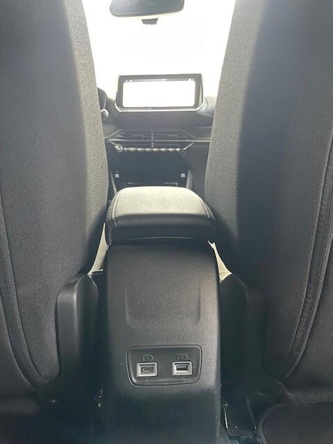 Peugeot 2008 PureTech 130 CV S&S EAT8 Allure
