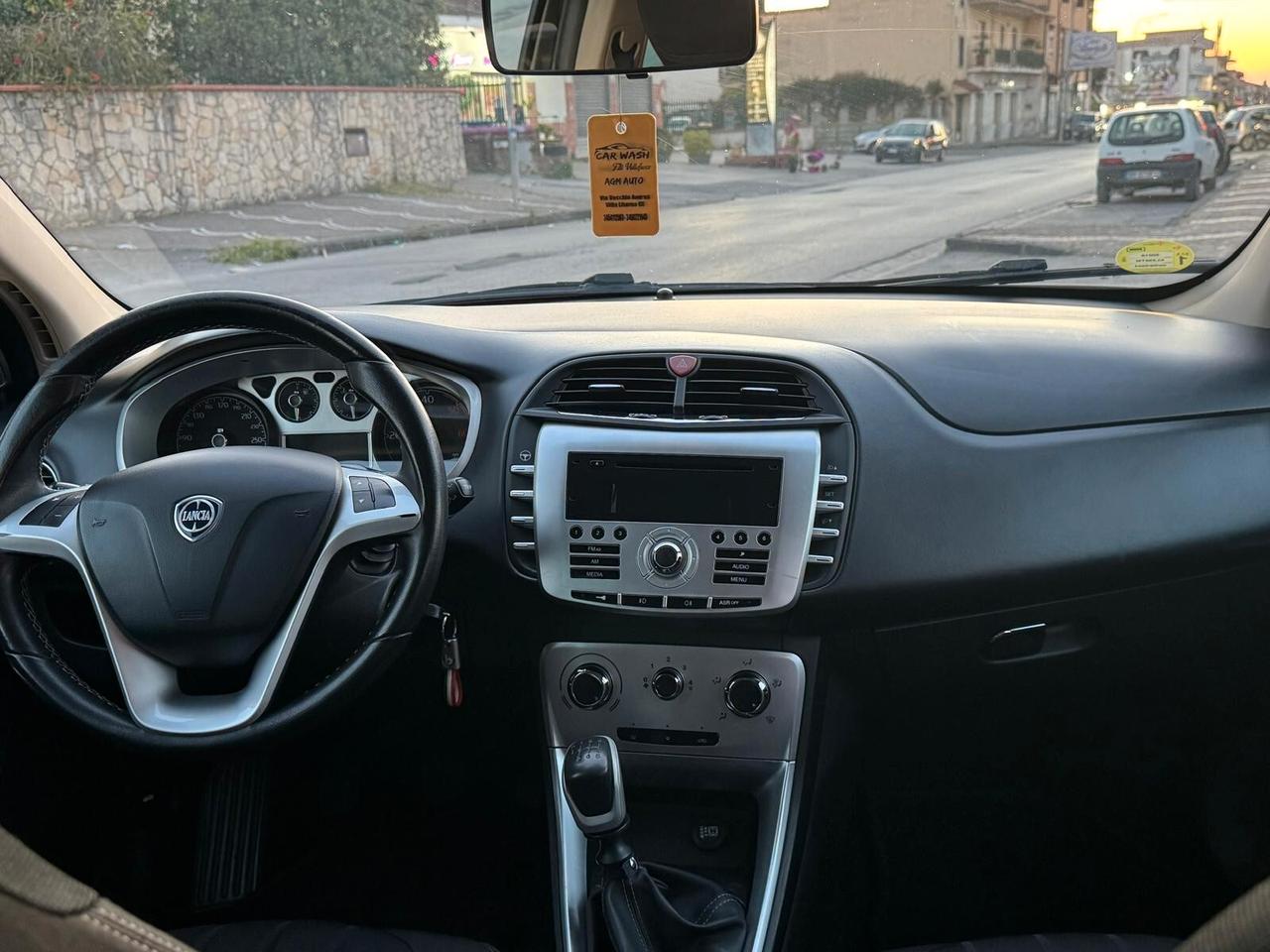 Lancia Delta 1.6 MJT DPF 105 CV Gold