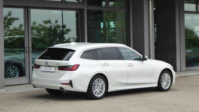 BMW 318 d Touring Luxury Automatico