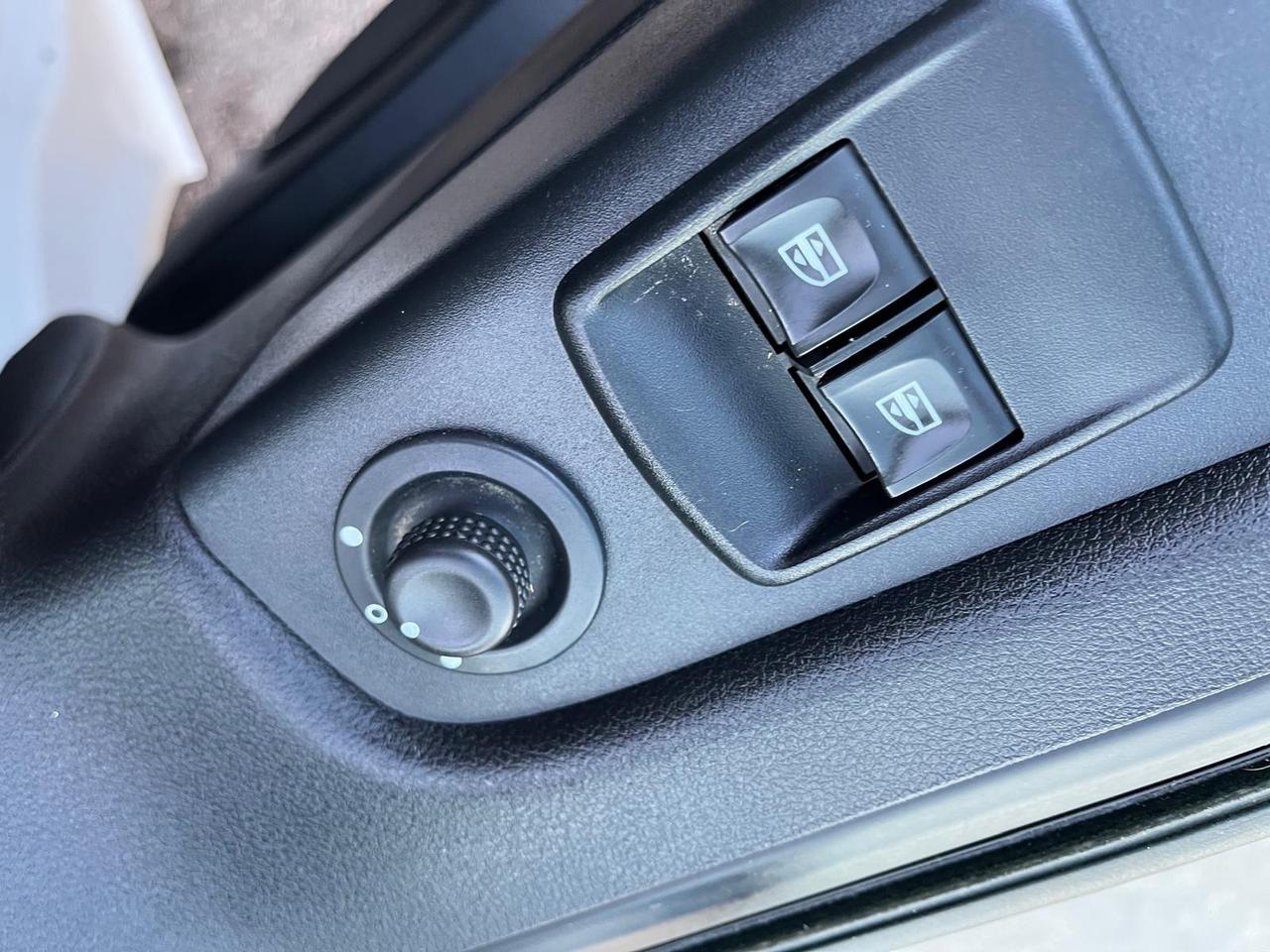 Renault trafic cargo 2.0 dci -2022