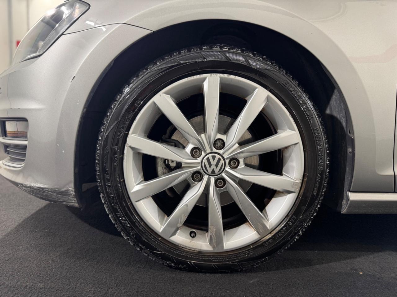 Volkswagen Golf 1.6 TDI 5p. Highline BlueMotion Technology