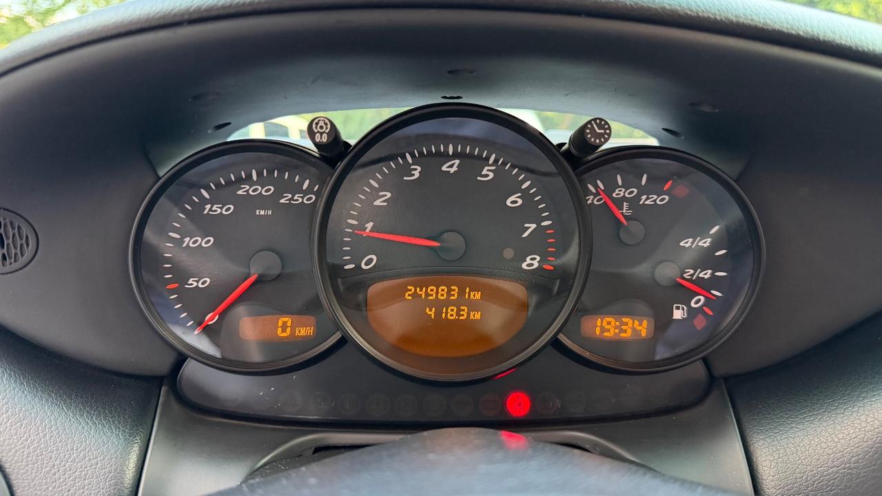 Porsche Boxster 2.7i 24V cat