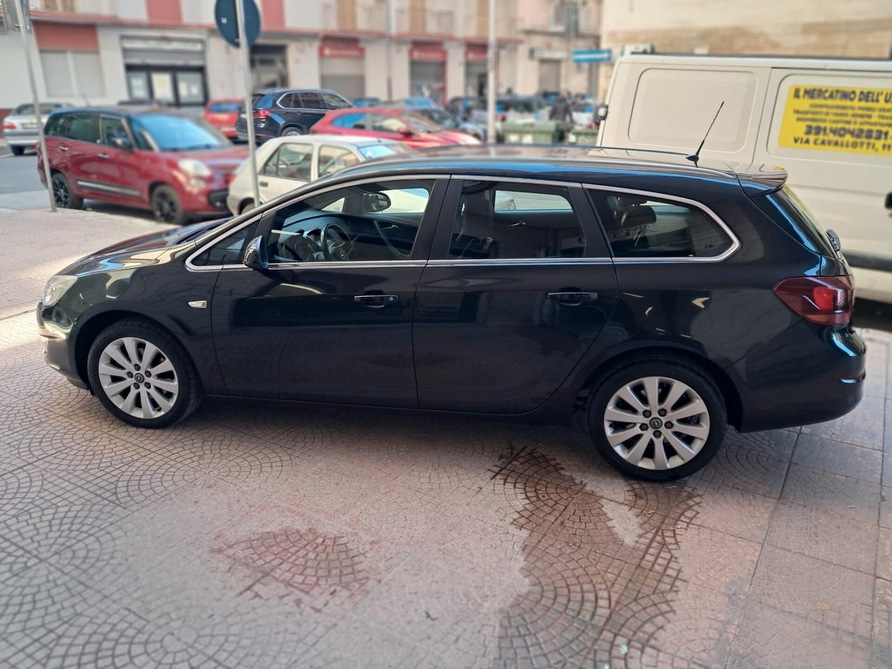 Opel Astra 1.7 CDTI 110CV Sports Tourer Cosmo-Euro4690