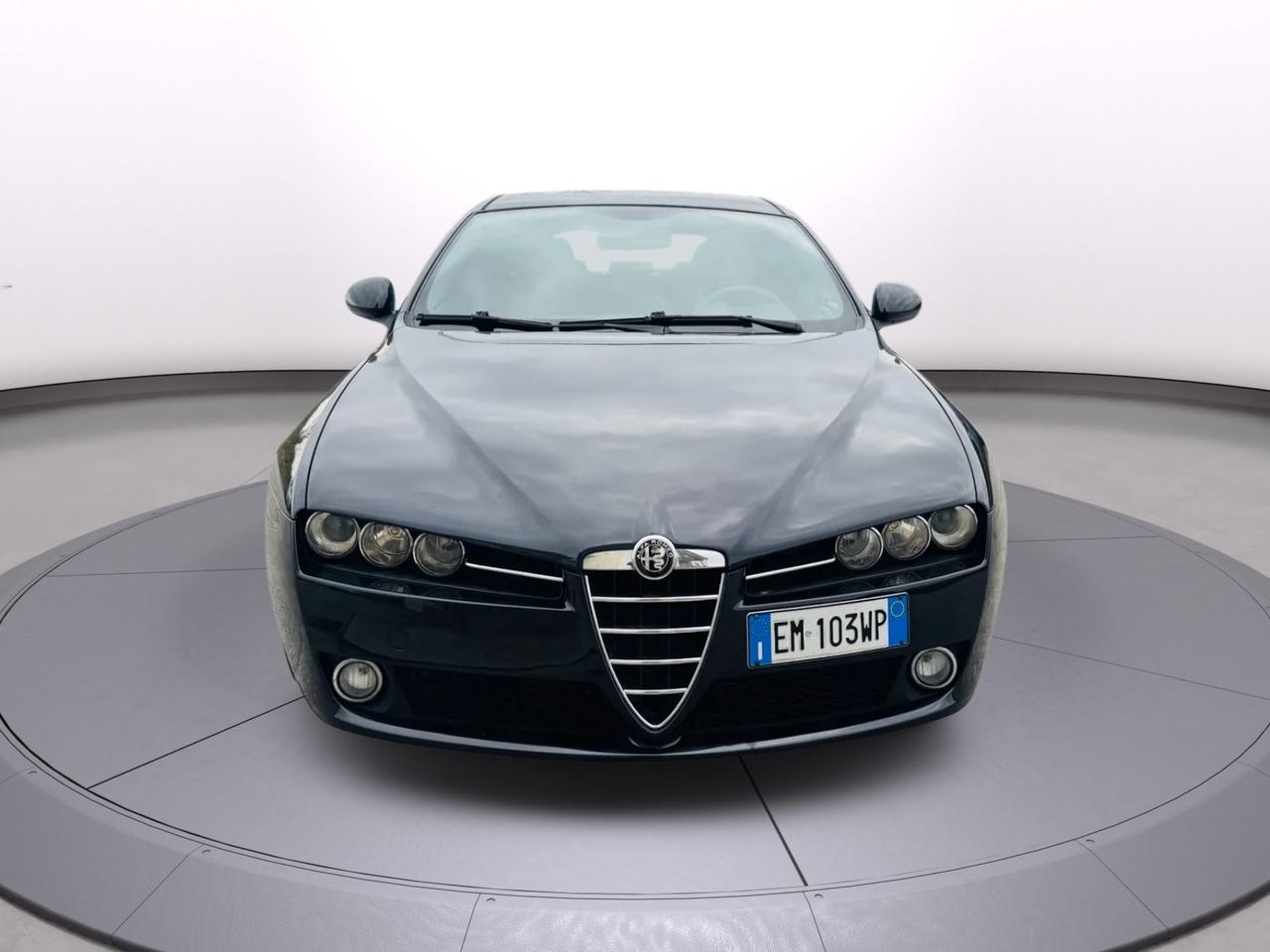 Alfa Romeo 159 2.0 JTDm 2012 tenuta da amatore