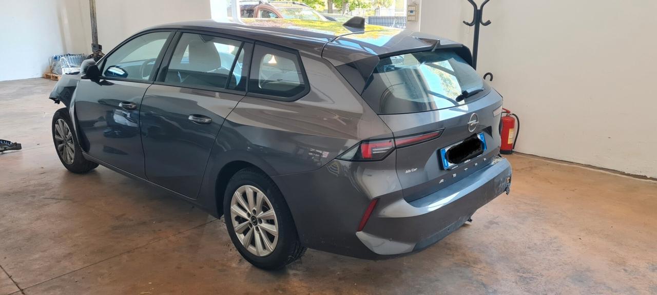 Opel Astra 1.5 Turbo Diesel 130 CV AT8 Sports Tourer Ultimate