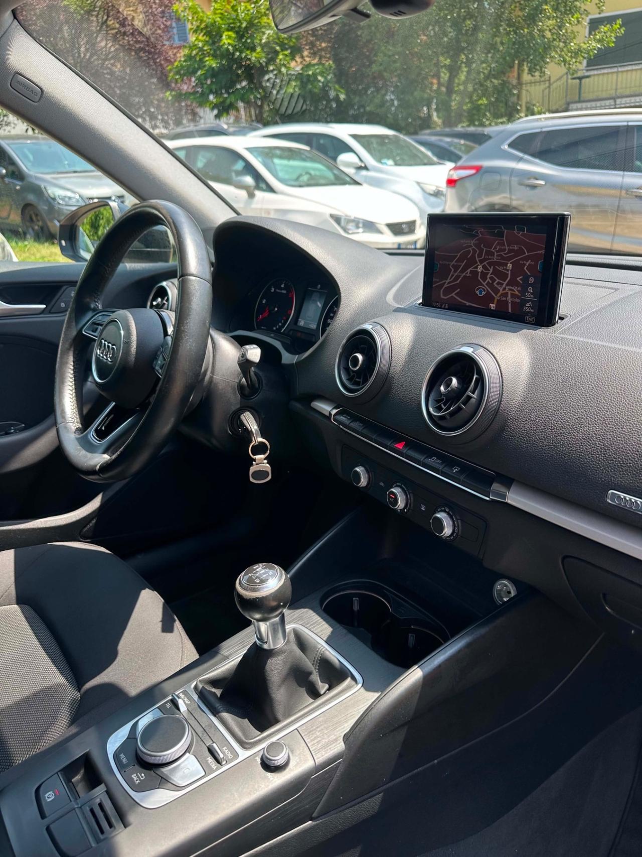 Audi A3 SPB 2.0 TDI SPORT KMCERT UNICOPR