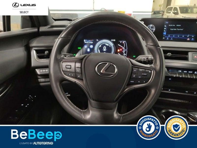 Lexus UX 250H 2.0 MIDNIGHT 4WD CVT