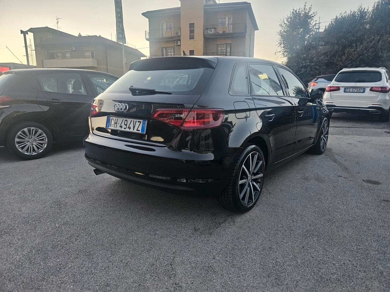 Audi A3 1.6 TDI S tronic Ambition