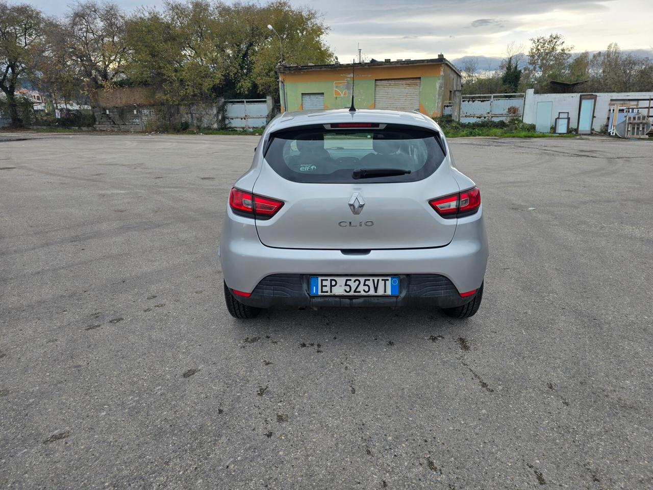 Renault Clio 1.2 75CV 5 porte Wave