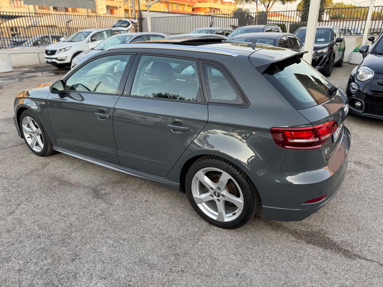 Audi A3 SPB 2.0 TDI Design quattro S-Line Tetto Apribile