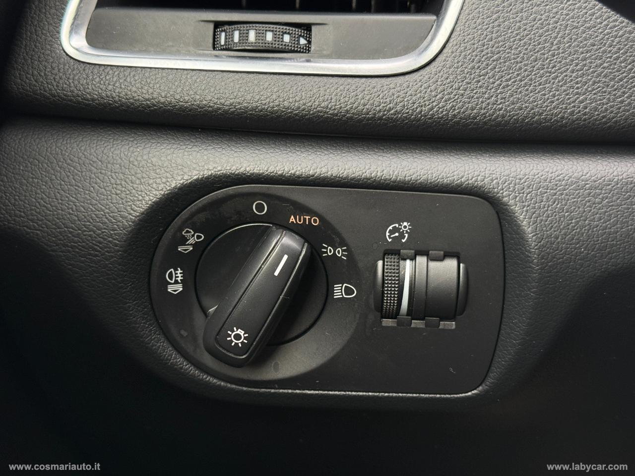 AUDI Q3 2.0 TDI 120CV Business