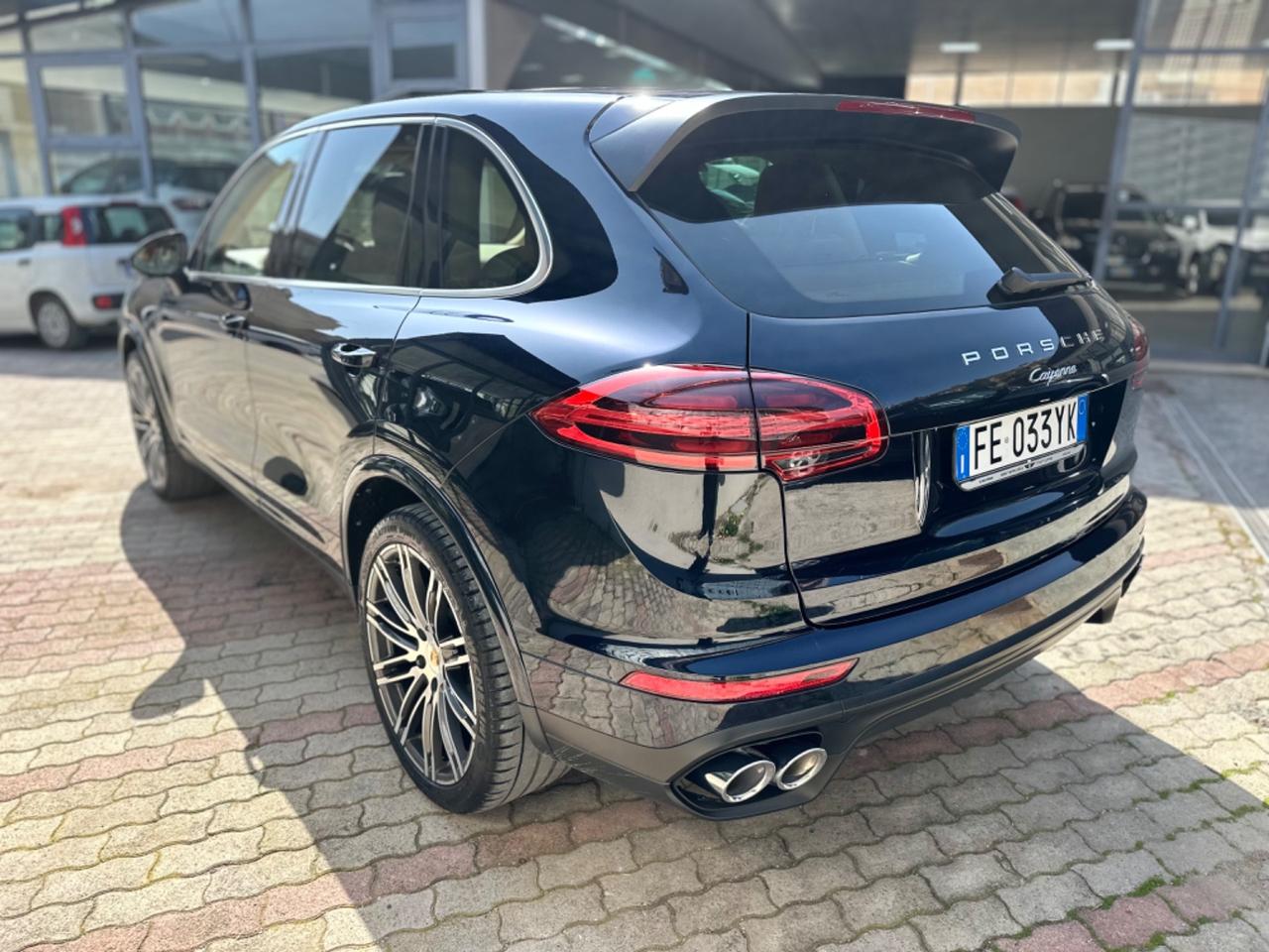 Porsche Cayenne 3.0 Diesel Tetto Pelle Platinum 2015