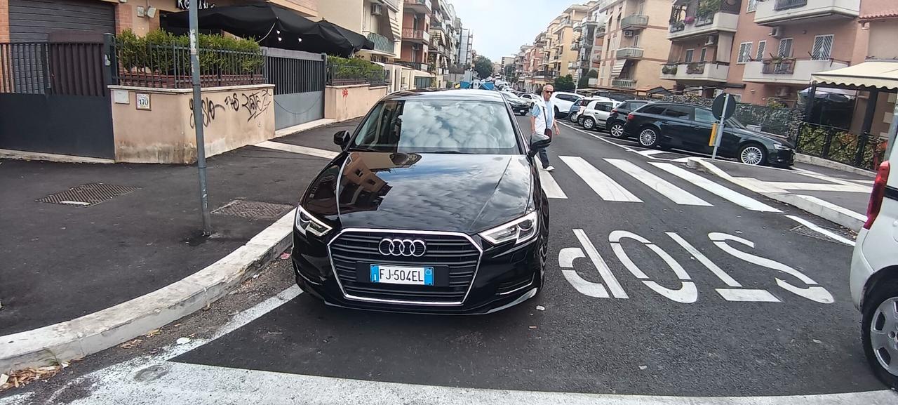 Audi A3 1.6 TDI 116 CV Business