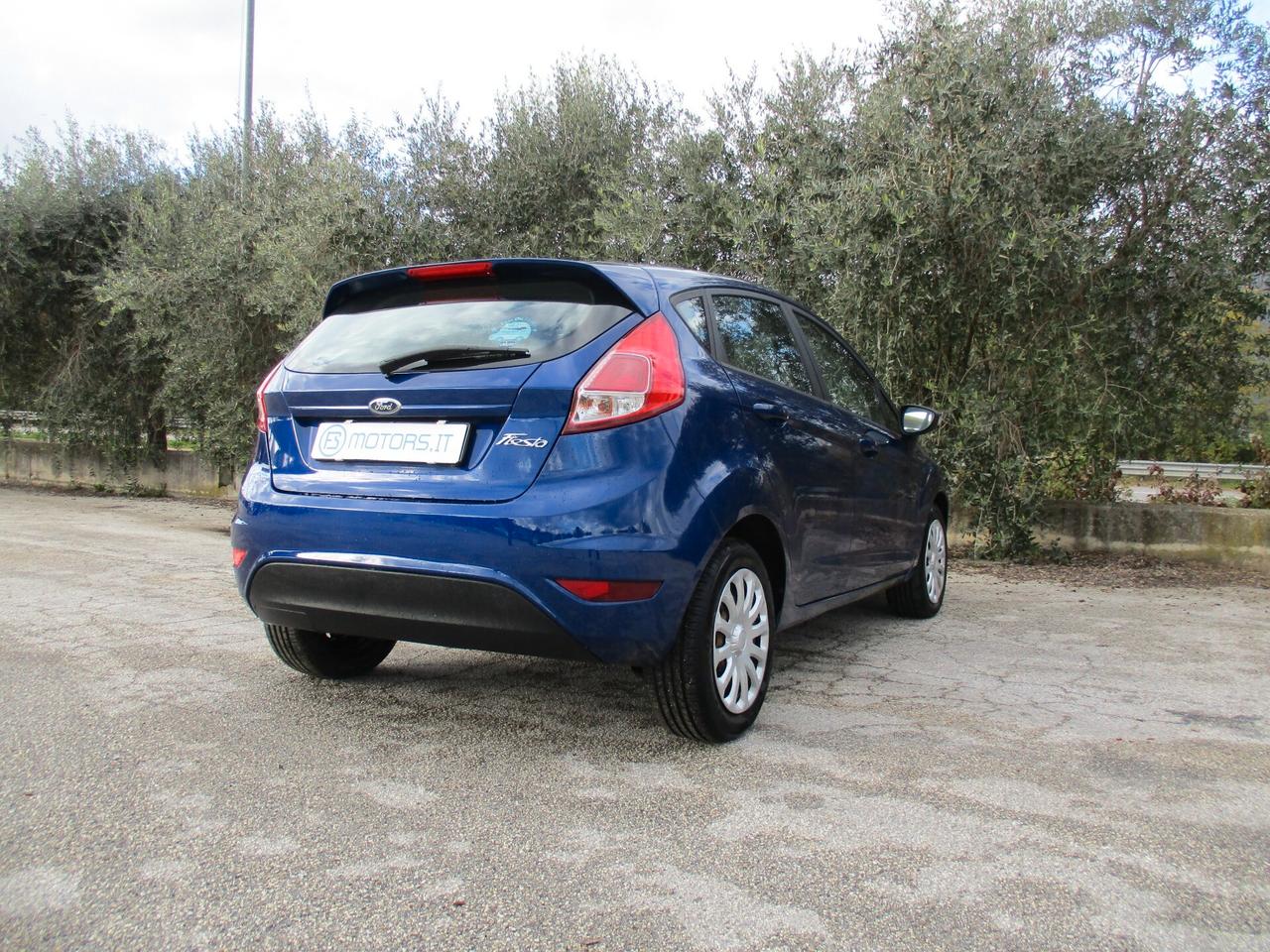 FORD FIESTA 1.4 TITANIUM