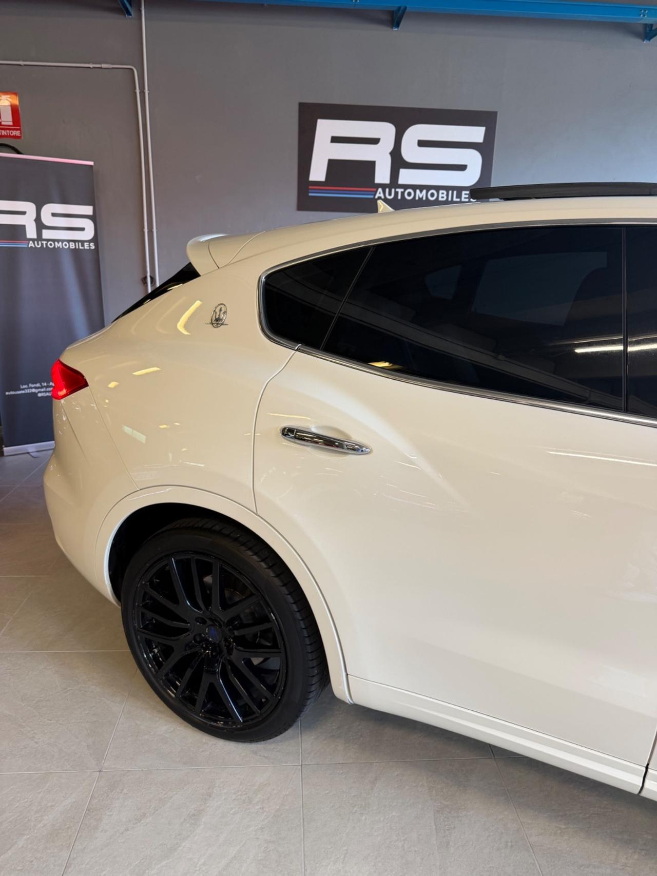 Maserati LEVANTE V6 AWD GRANDSPORT TETTO PELLE