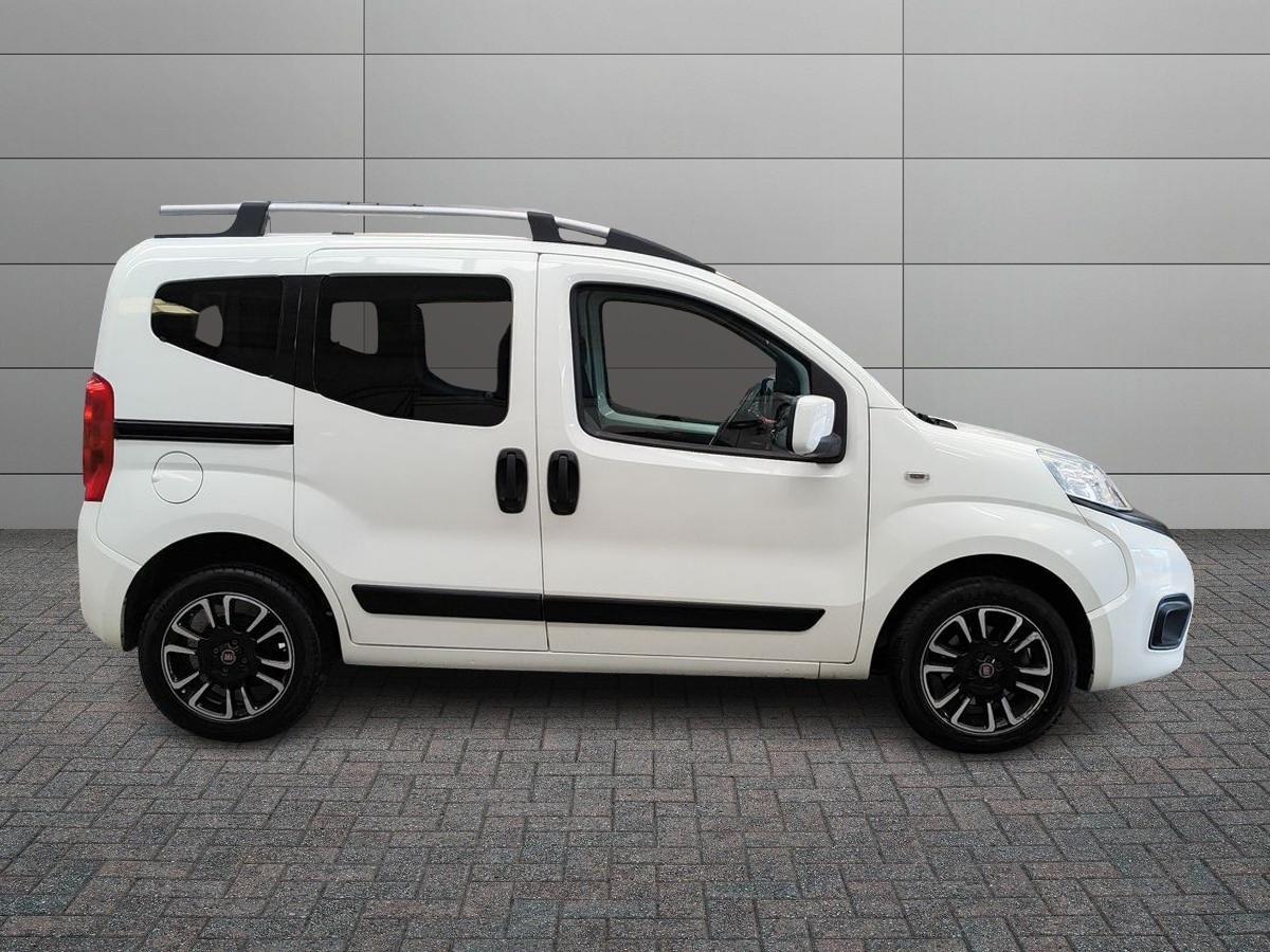 FIAT Qubo 2017 - Qubo 1.3 mjt 16v Lounge 95cv