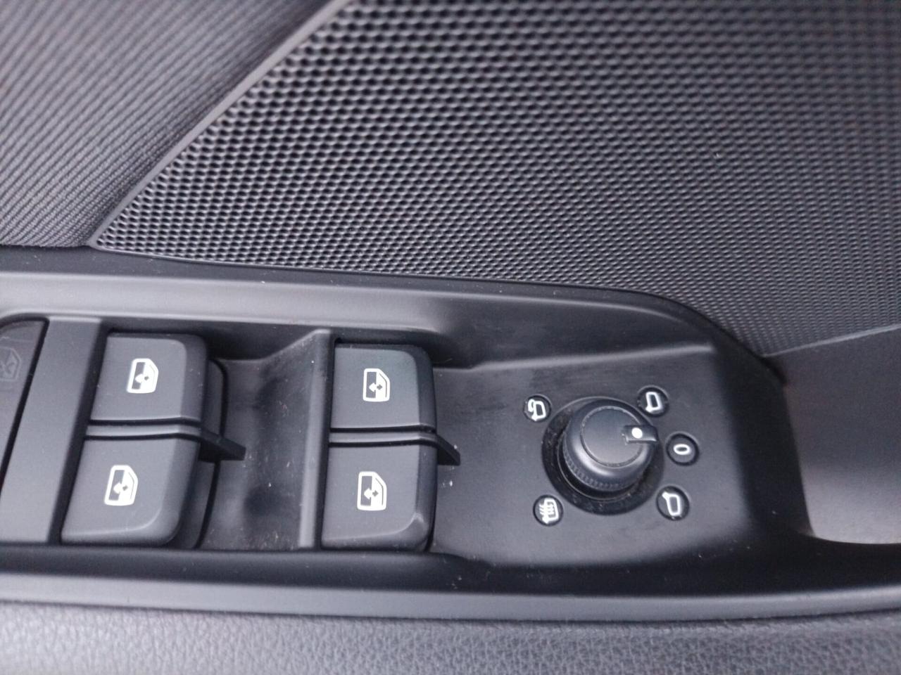 Audi A3 SPB 30 TDI S-LINE Tua a 284€/Mese