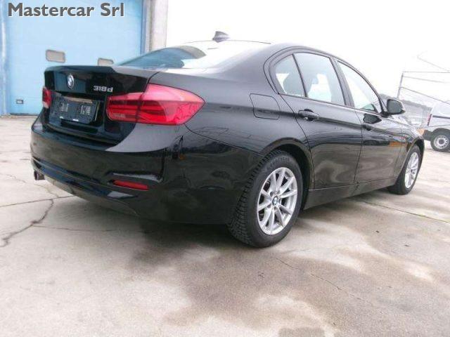 BMW 318 d 150cv Berlina Business Advantage auto - FM528BJ