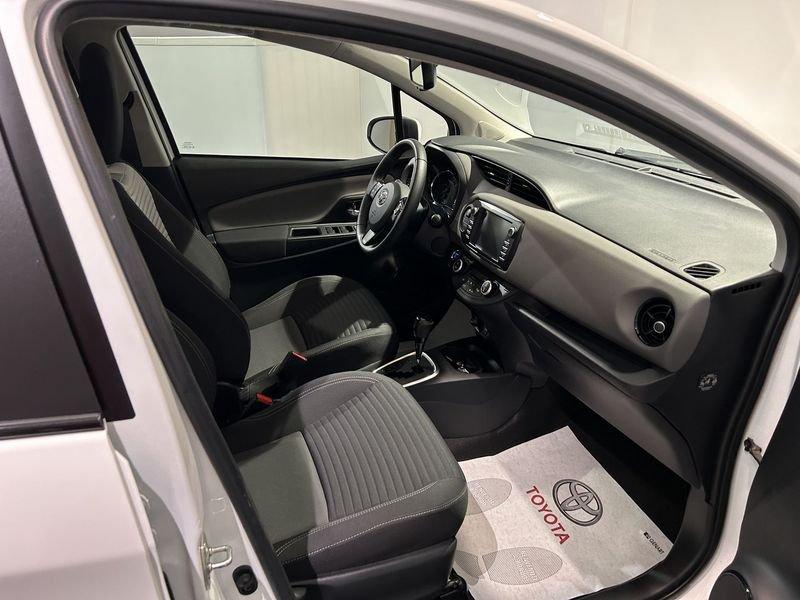 Toyota Yaris Hybrid 1.5 Hybrid Active Plus + CERCHI IN LEGA