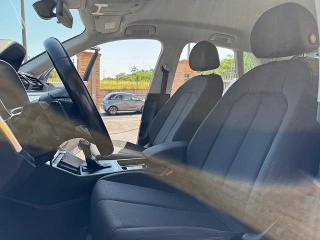 AUDI Q3 35 TDI S tronic Business