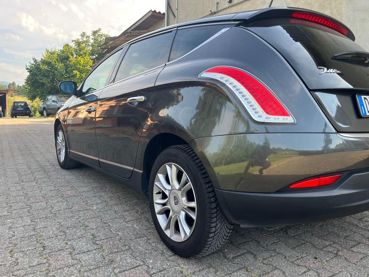 Lancia Delta 1.6 MJT Platino NUOVISSIMA