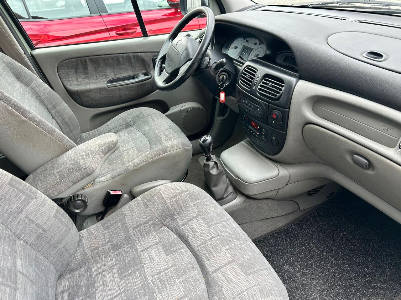 Renault Scénic 1.9 dCi RX4