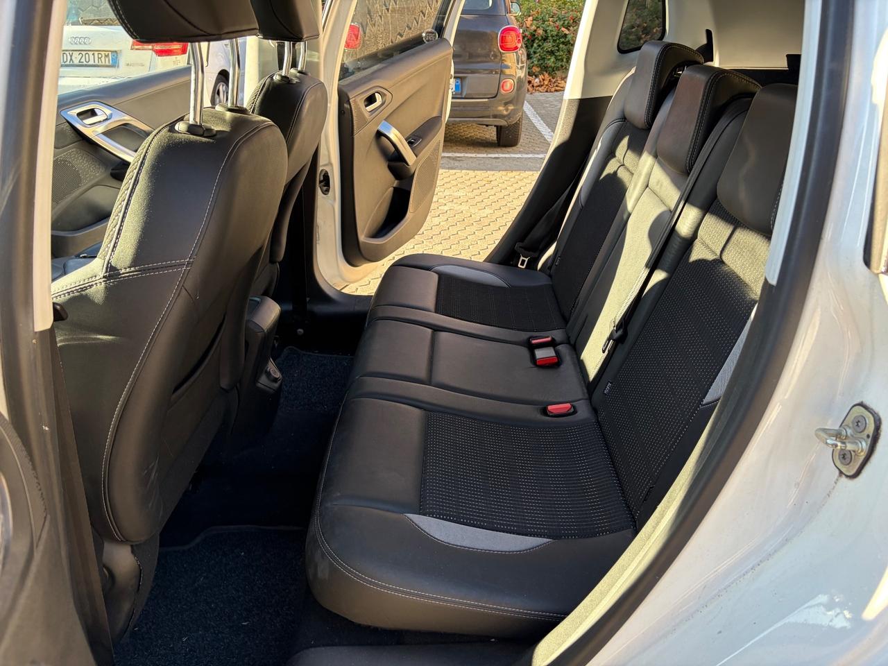 Peugeot 2008 1.6 e-HDi 92cv Allure 2014