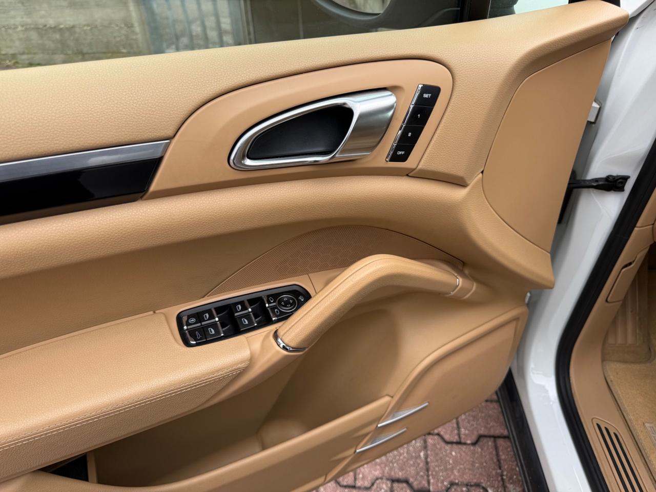 Porsche Cayenne 3.0 V6 TDI 245 cv Tiptronic PERFETTE CONDIZIONI