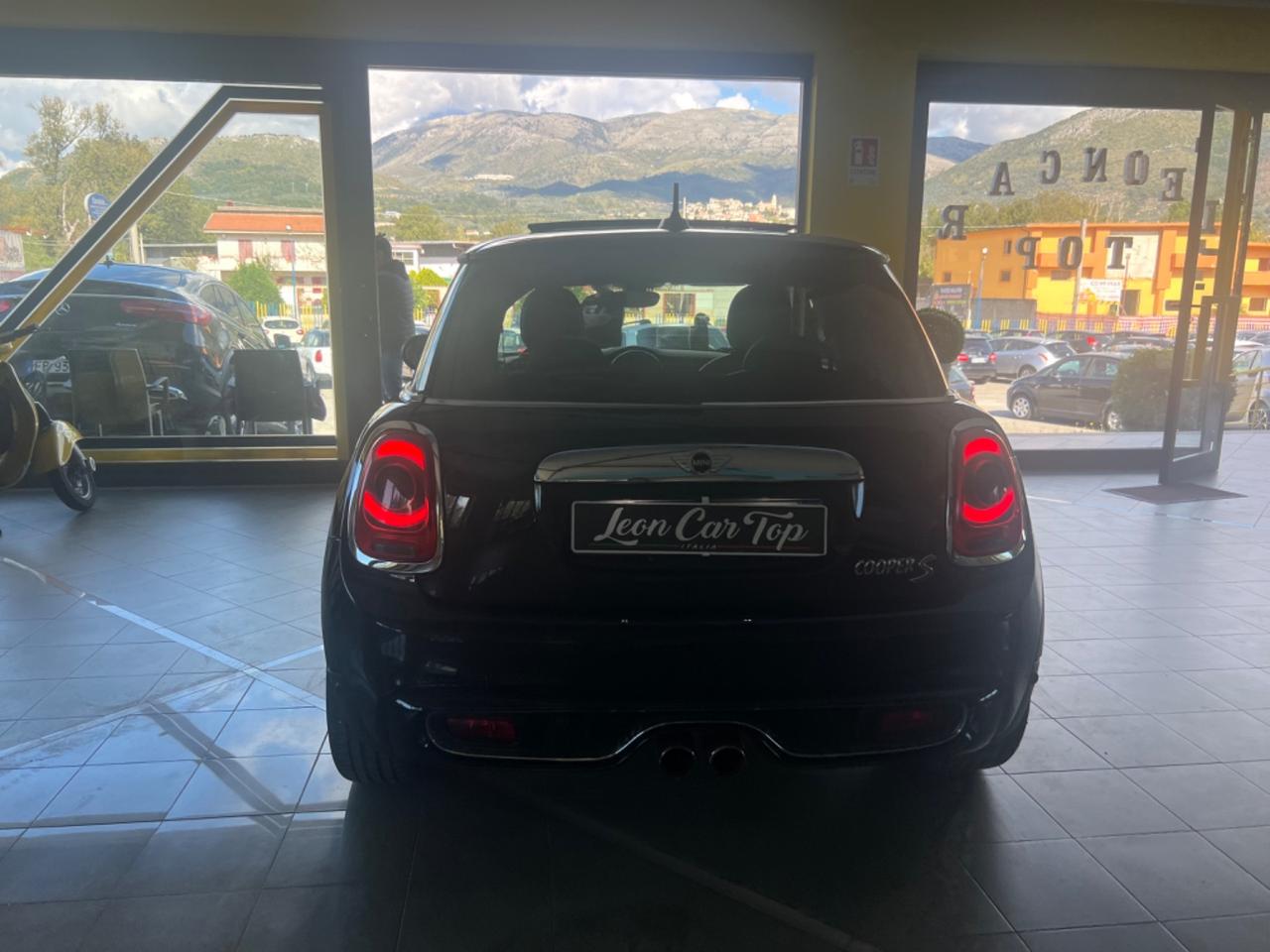 Mini 2.0 Cooper SD Boost automatico tetto full accetto permute e finanziamenti