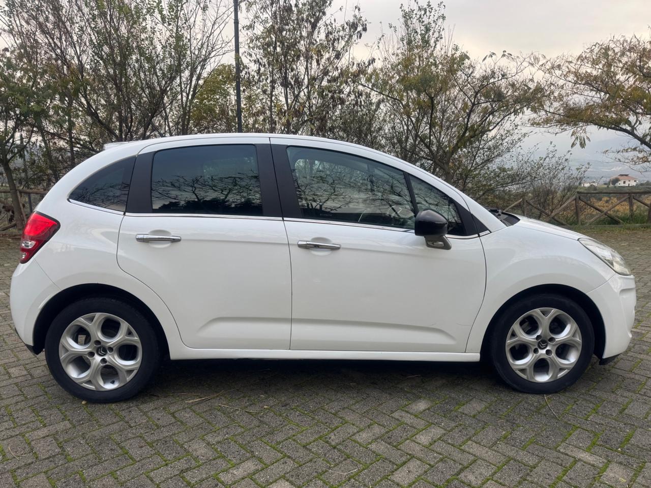 Citroen C3 1.4 Benzina 95Cv *EXCLUSIVE* TETTO 2011