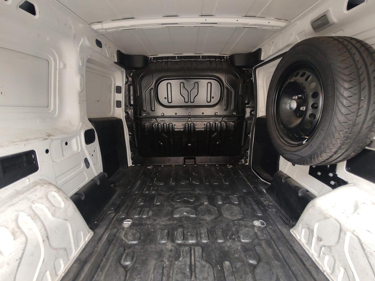 Opel Combo 1.4i cng ecoM turbo 120cv L2H1 E6(E5), BENZ/METANO, EURO6B, OK NEOPATENTATI