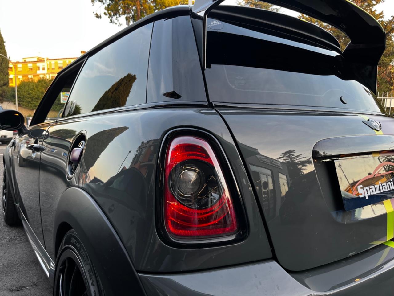 Mini Cooper S allestimento JCW/GP (uso sportivo)
