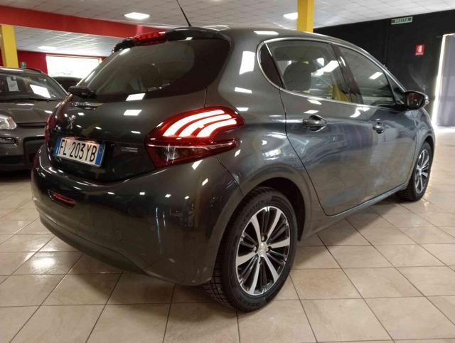 PEUGEOT 208 1° serie PureTech 82 5 porte Allure
