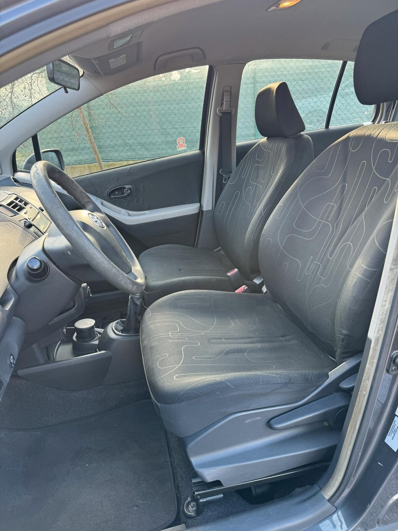 Toyota Yaris 1.0 5 porte Now GPL