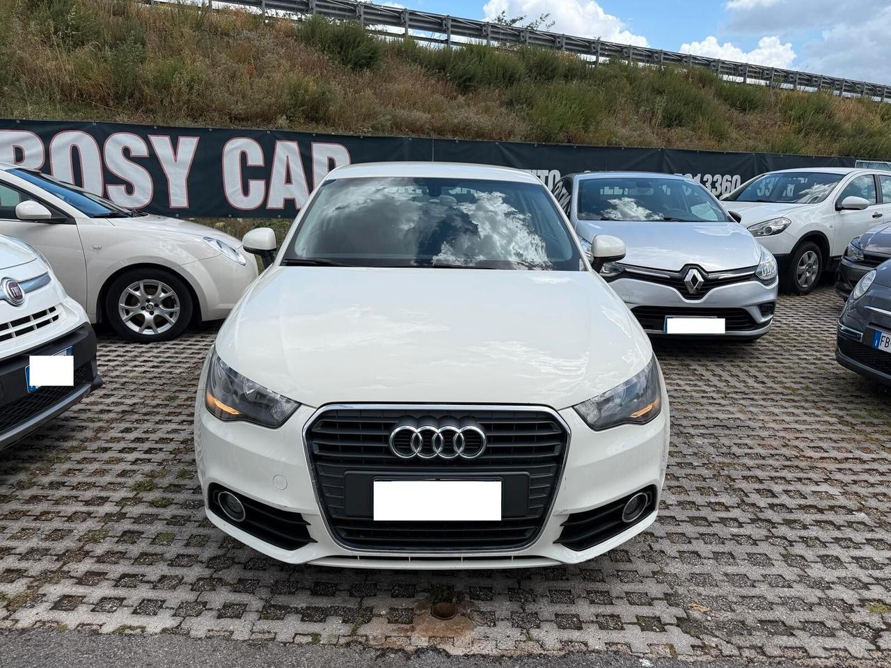 Audi A1 1.6 TDI 90cv Ambition-2011