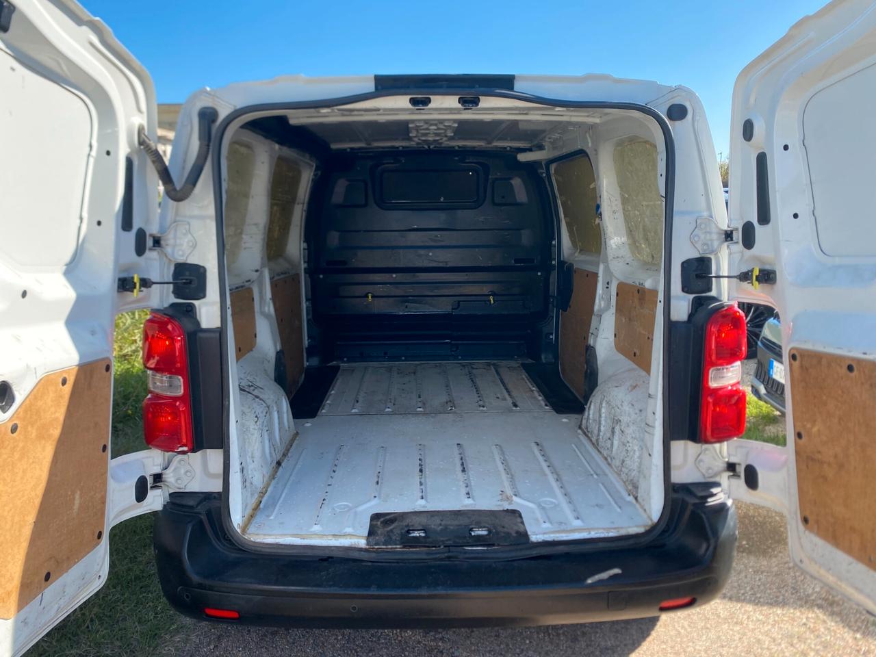 PEUGEOT EXPERT 1.6 BLUEHDI ANNO 2018