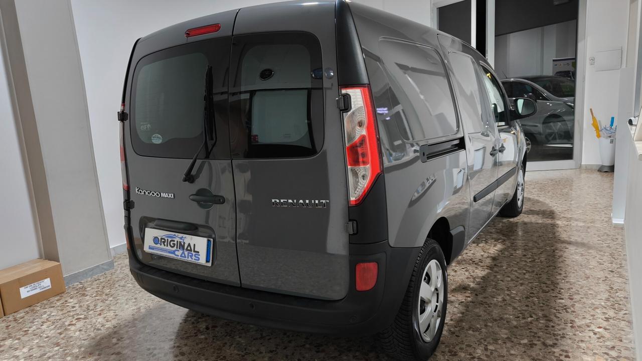 Renault Kangoo 1.5 dCi 110CV F.AP. 4p. Express Maxi