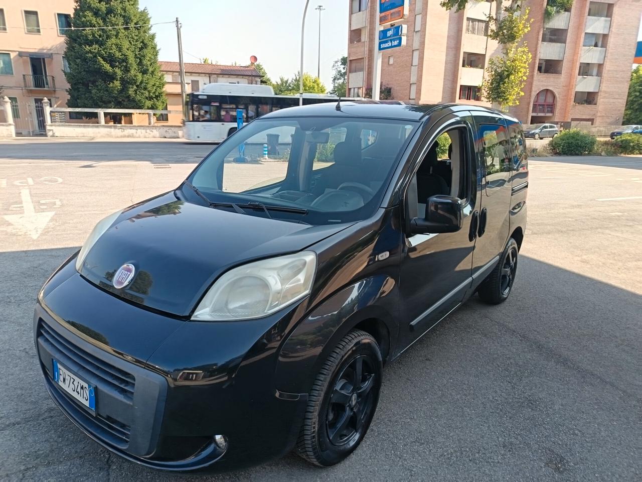 Fiat Qubo 1.3 MJT 75 CV Dynamic 2014 ok neo patente