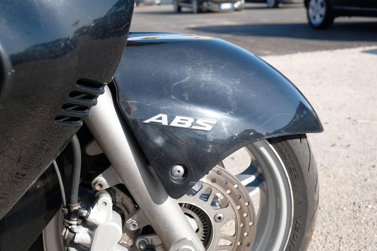 SUZUKI BURGMAN 650 ABS