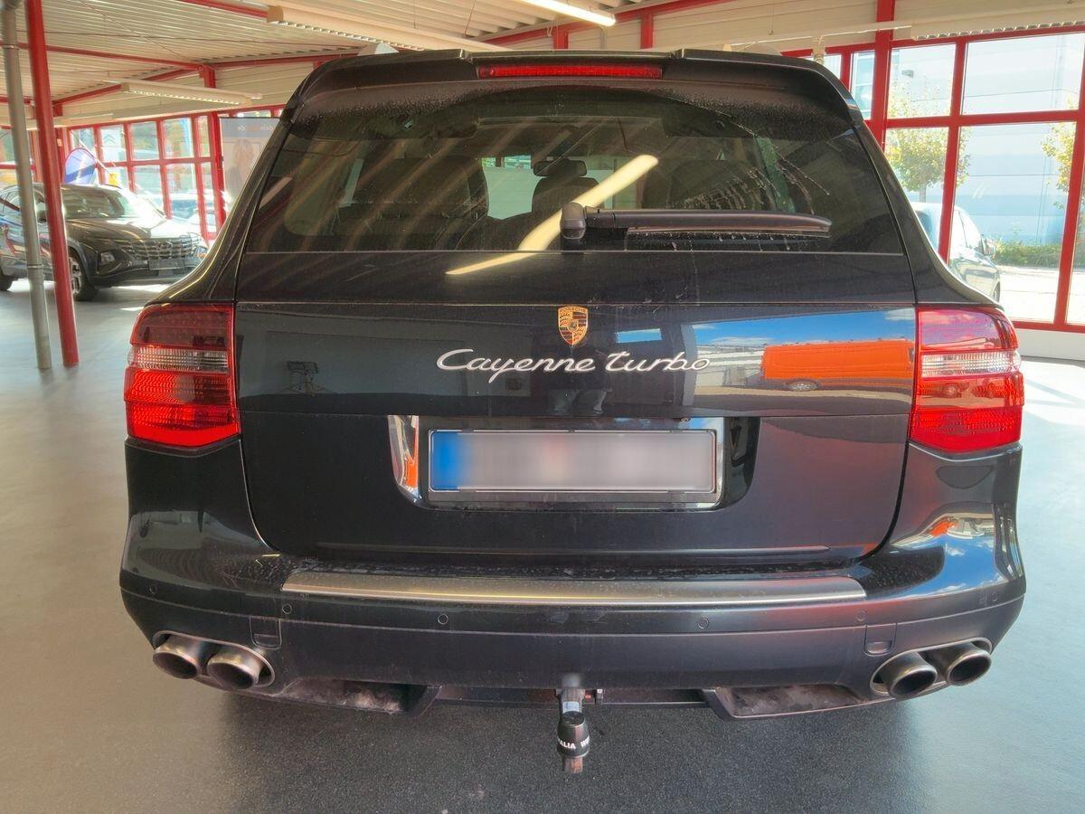 Porsche Cayenne 4.8 Turbo