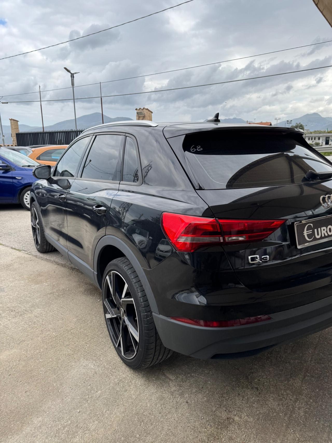Audi Q3 2.0 TDI 150 CV quattro S tronic Sport