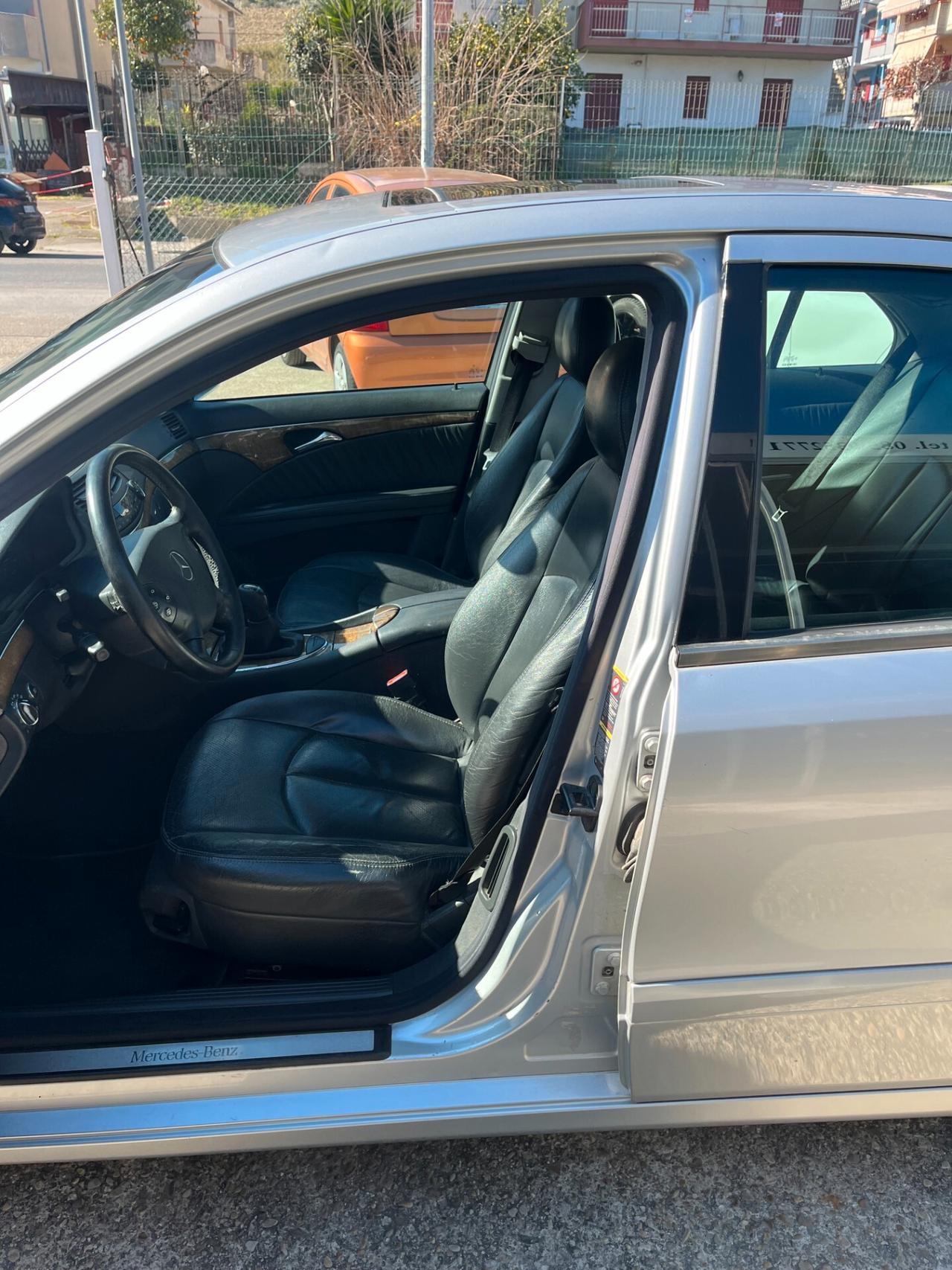 Mercedes-benz E 220 CDI cat Classic