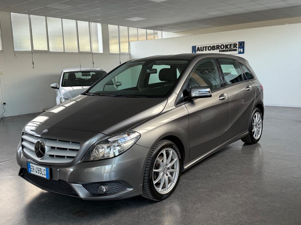 Mercedes-benz B 180 CDI BlueEFFICIENCY Premium MOTORE MERCEDES