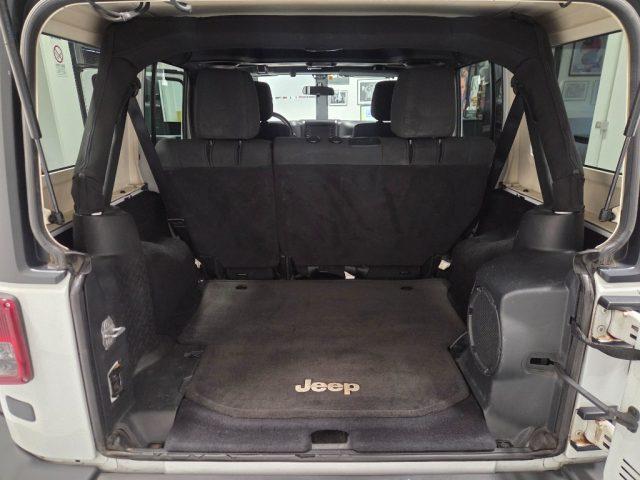 JEEP Wrangler Unlimited 2.8 CRD Rubicon MANUALE