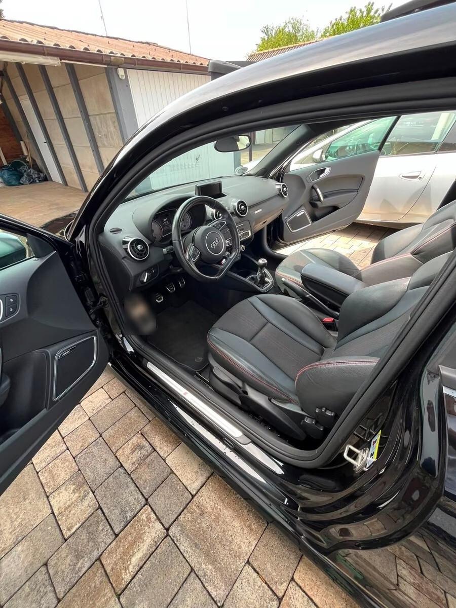 Audi A1 S1 SPB 2.0 TFSI quattro