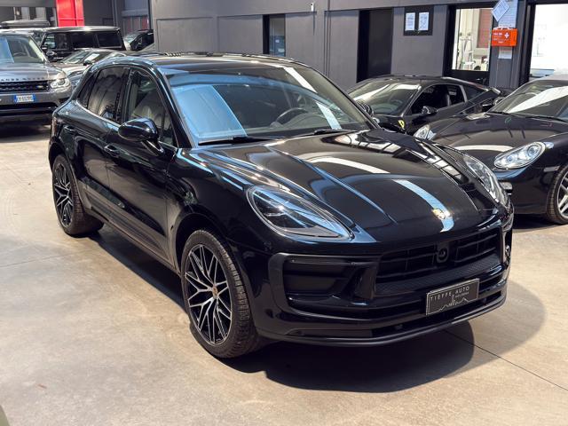 PORSCHE Macan 2.0