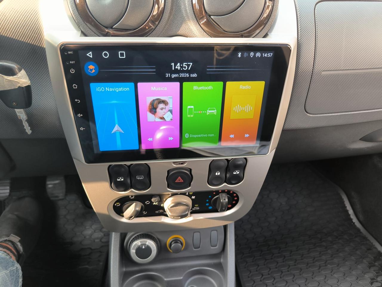 Dacia Duster 1.6 110CV 4x4 Ambiance *GANCIO TRAINO*CARPLAY*