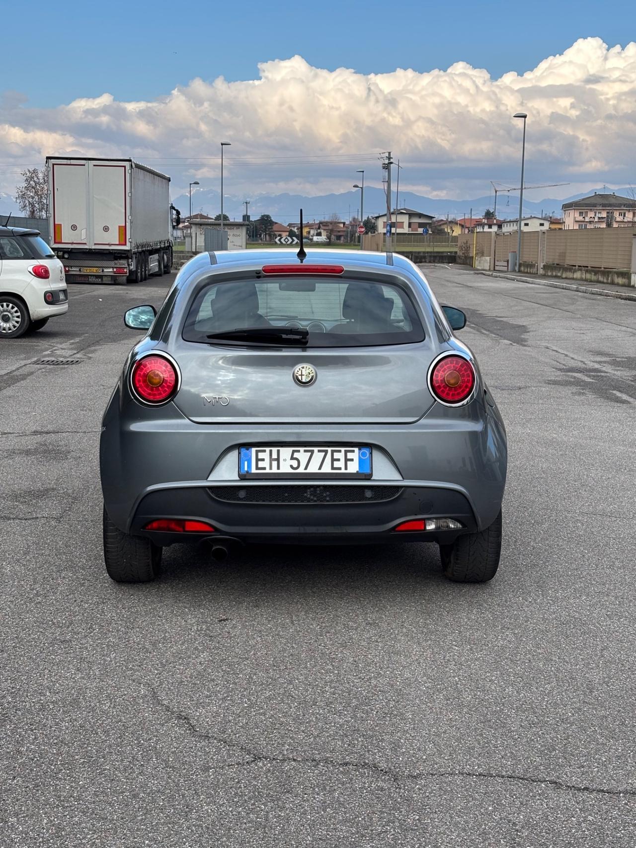 Alfa Romeo MiTo 1.4 78 CV Distinctive